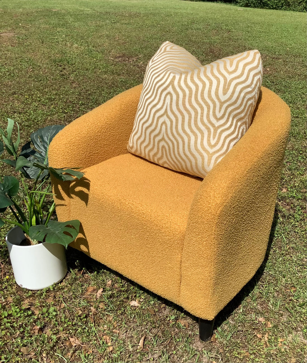 Set of Pillows (Yellow)