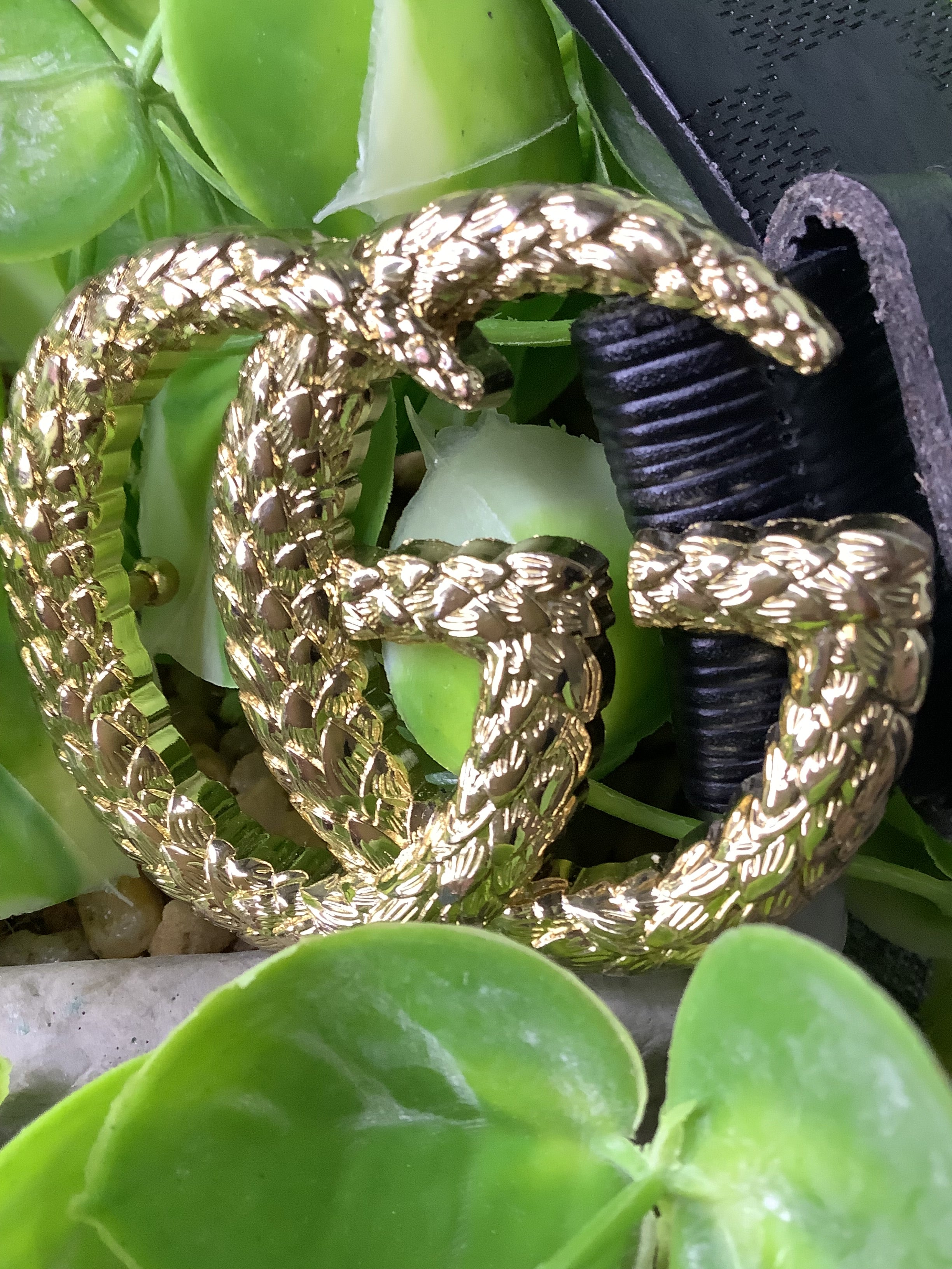 GG Buckle